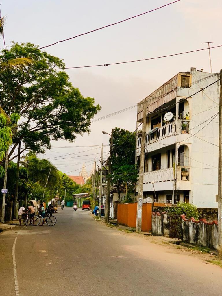 Lemon Stay Negombo Exterior photo